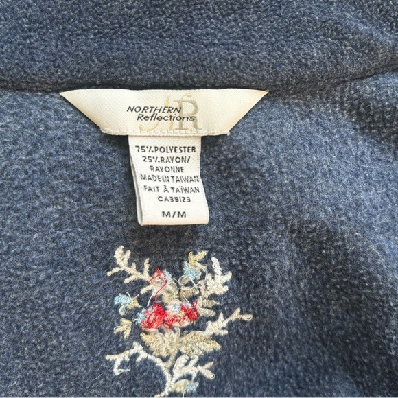 Blue Fleece Vest NORTHERN REFLECTIONS flower embroidery Medium - Picture 4 of 8